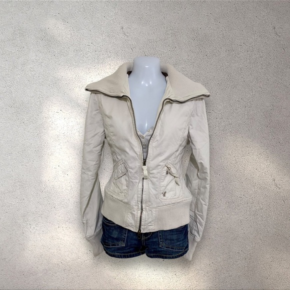 VINTAGE Y2K American Eagle White Quilted Lining Bomber Jacket - Picture 1 of 9